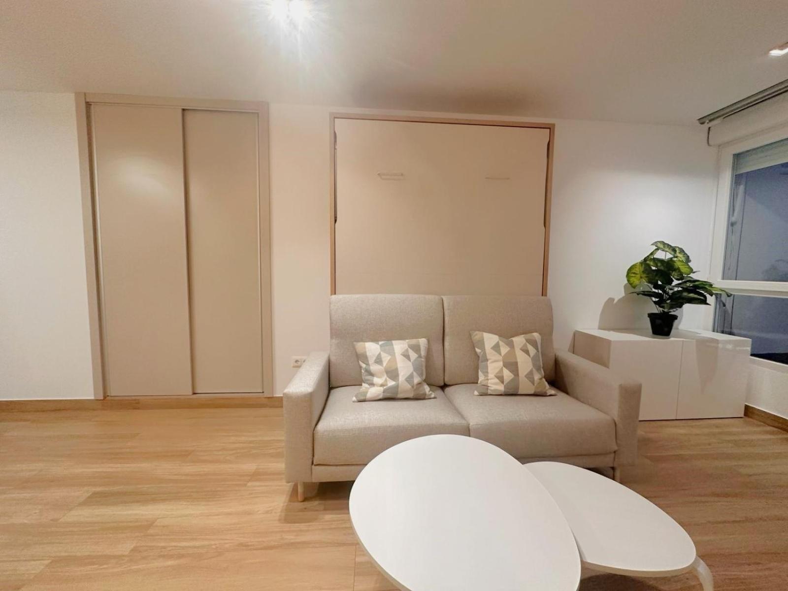 Estudio Centrico En Nerja Exteriör bild